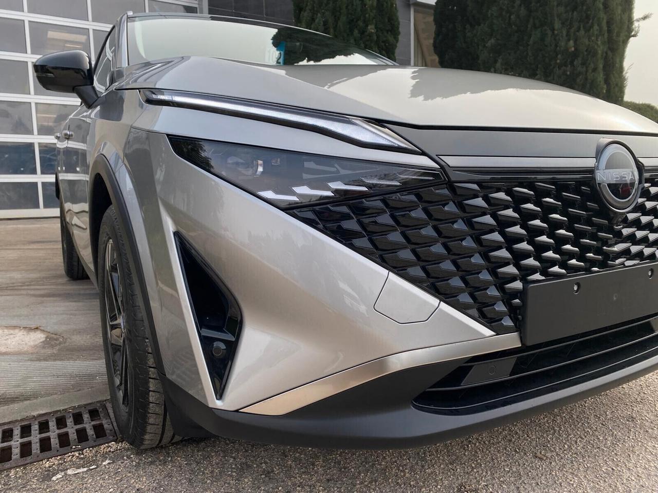 Nissan Qashqai N-Connecta MHYB 2W 140 CV