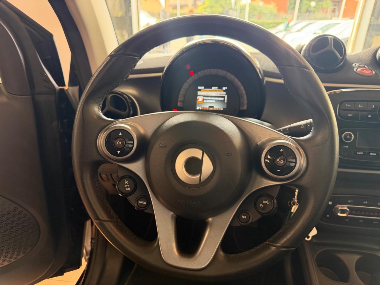 Smart ForTwo CABRIO 1.0 71CV PASSION TWINAMIC LED UNIPRO