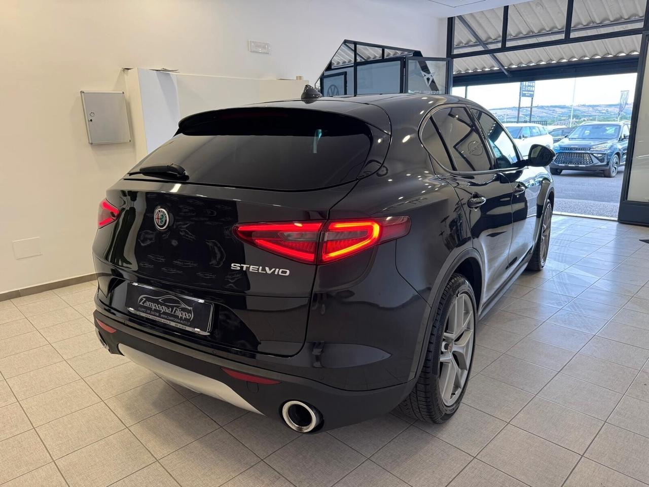 Alfa Romeo Stelvio 2.2 Q4 180cv iva esposta