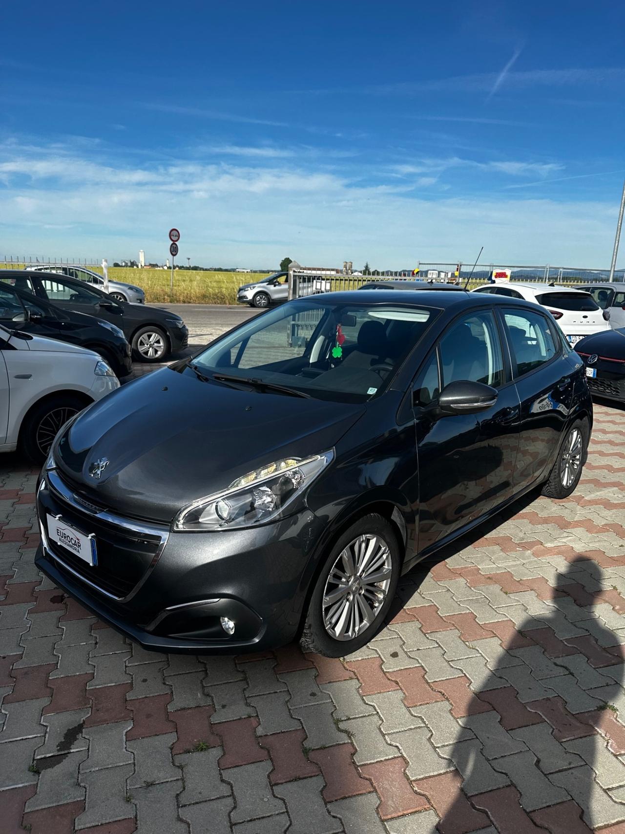 Peugeot 208 PureTech 82 5 porte Access
