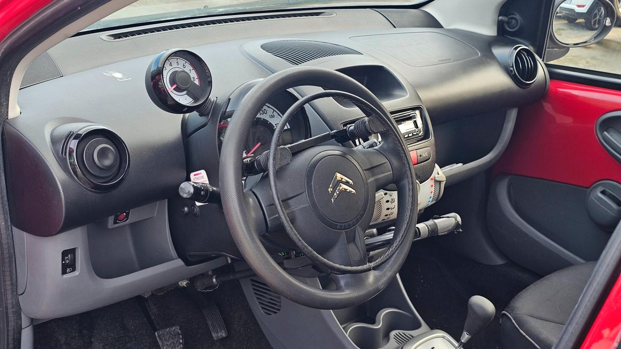 Citroen C1 1.0 5 porte comandi per disabili