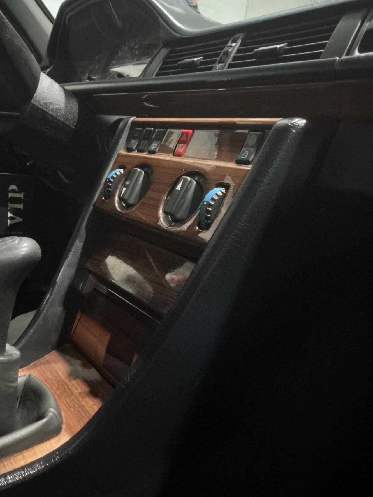 Mercedes-benz E 200 STATION WAGON