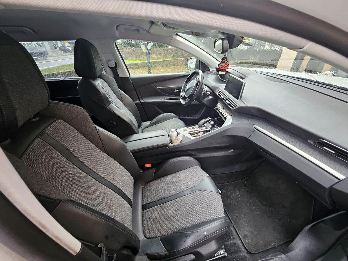 Peugeot 5008 1.2 pt t Allure s&s 130cv 7p.ti eat8