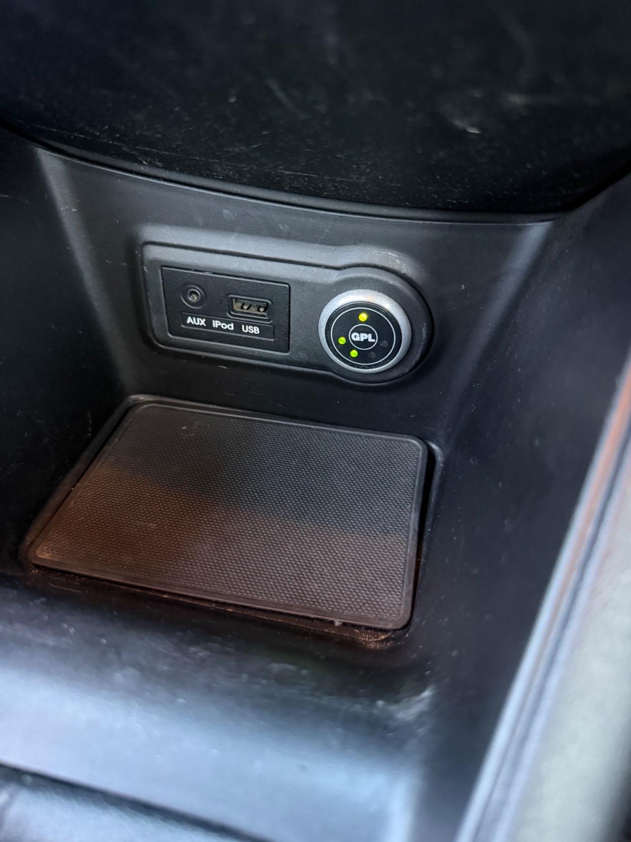 Hyundai iX20 1.4 benz GPL CASA MADRE 90 CV 2012