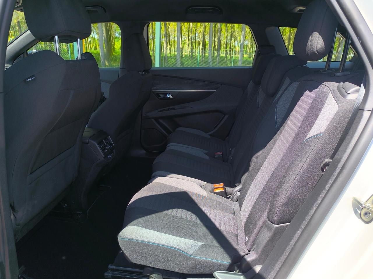 Peugeot 5008 BlueHDi 130 S&S EAT8 Active Pack