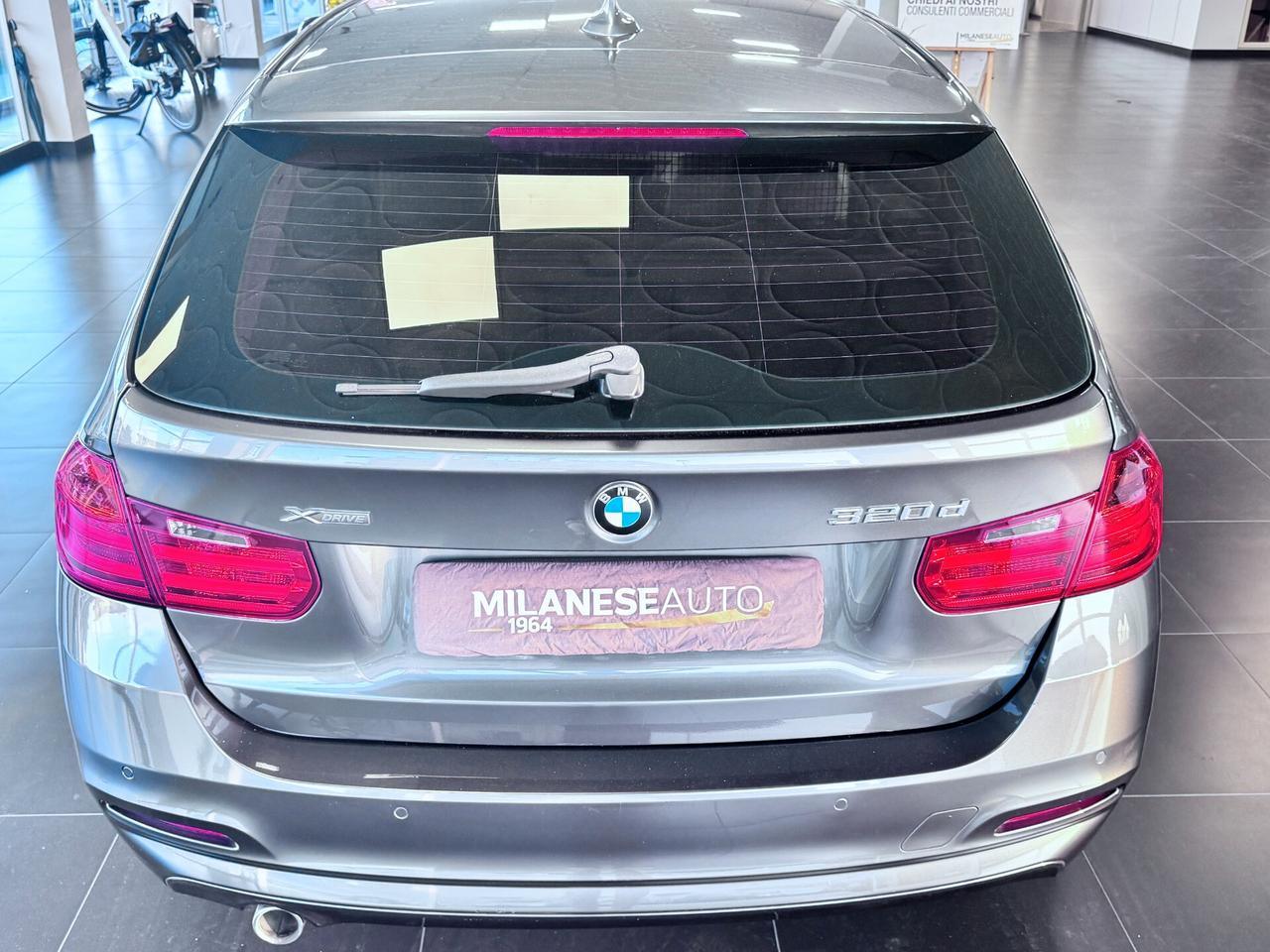 Bmw 320 320d xDrive Touring Modern