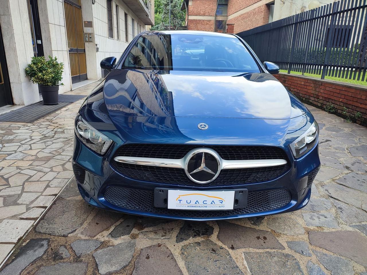 Mercedes-Benz A 250 E PHEV (EQ-Power) - Bus #11194