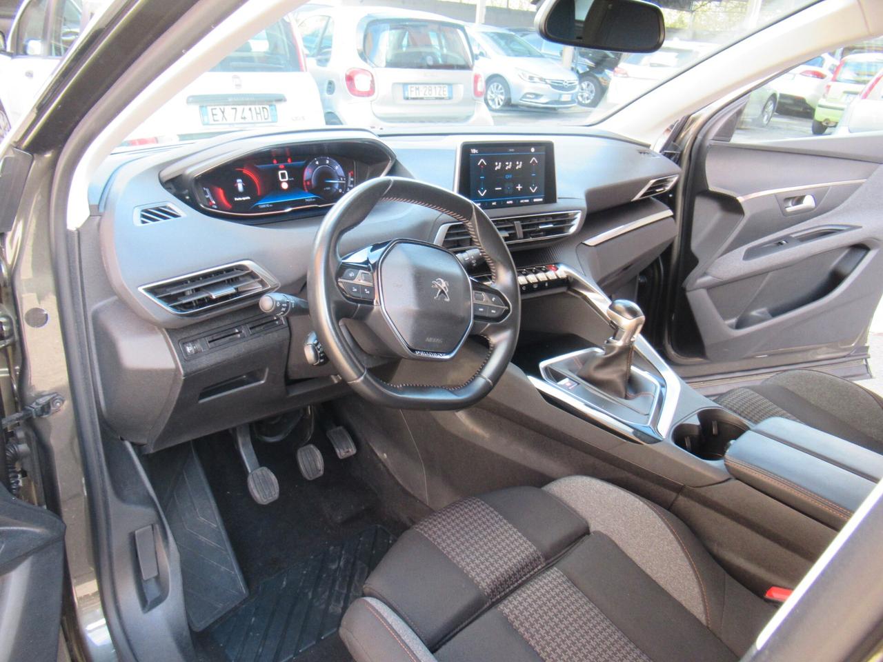 Peugeot 3008 BlueHDi 130 S&S Business