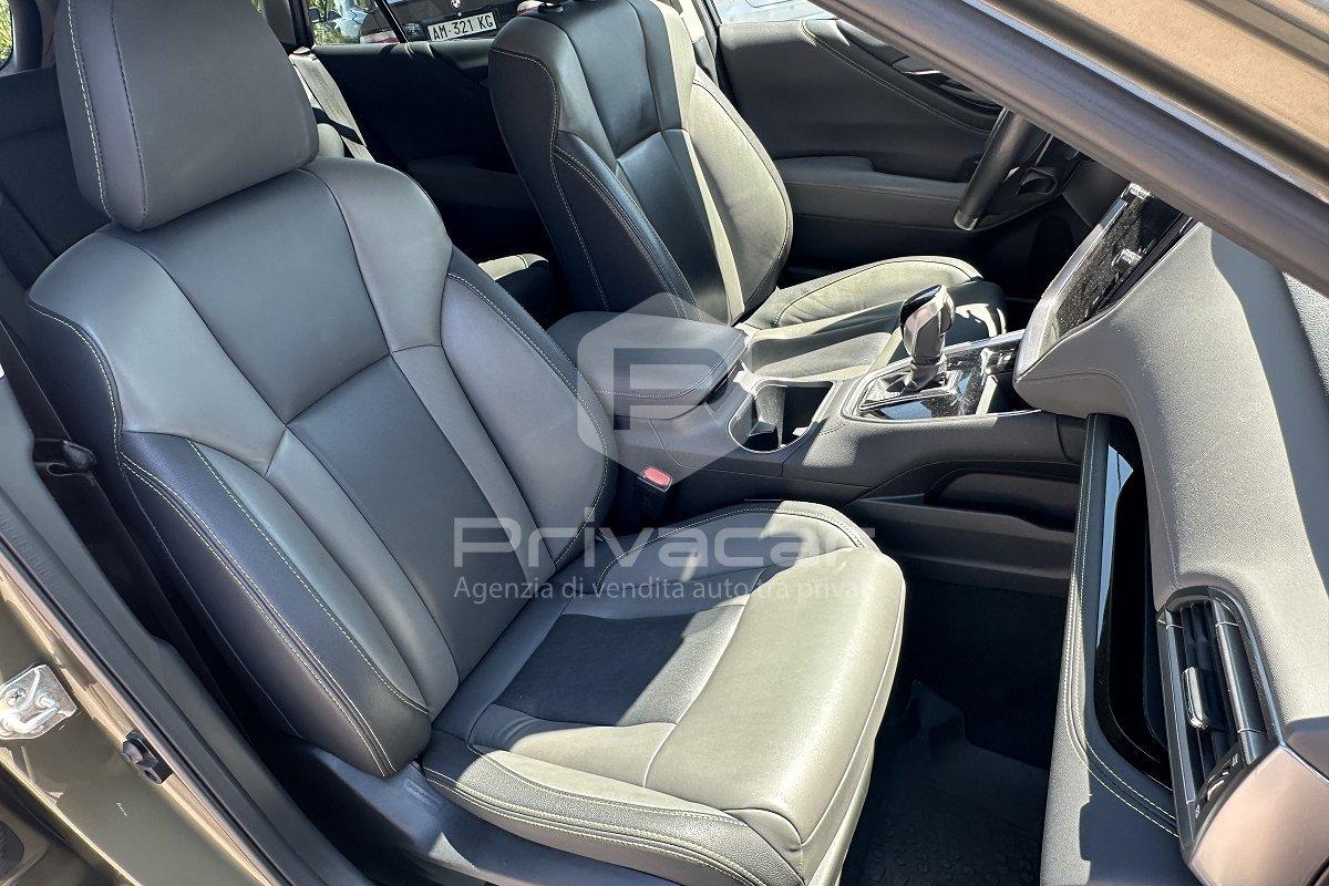 SUBARU Outback 2.5i Lineartronic 4dventure