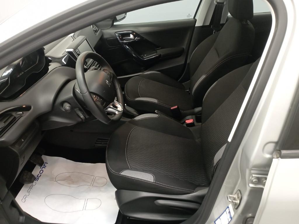 PEUGEOT 208 I 2015 - 208 1.2 puretech Active s&s 82cv 5p neopatentati