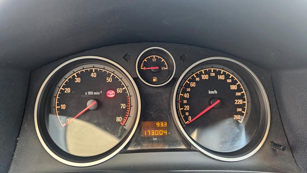 Opel Astra 1.6i 16V cat Station Wagon Sport