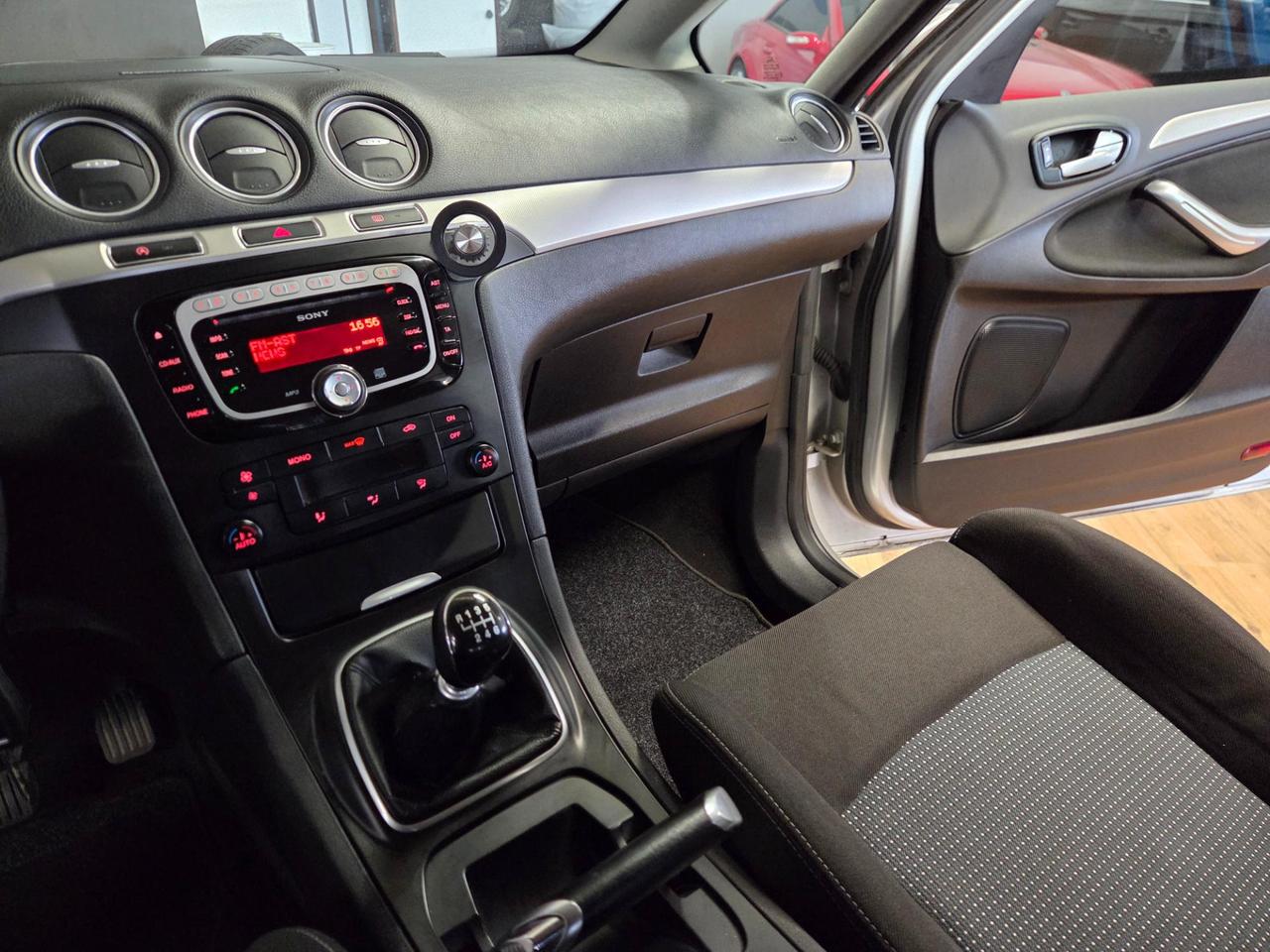 Ford S-Max 1.6 tdci Titanium 115cv