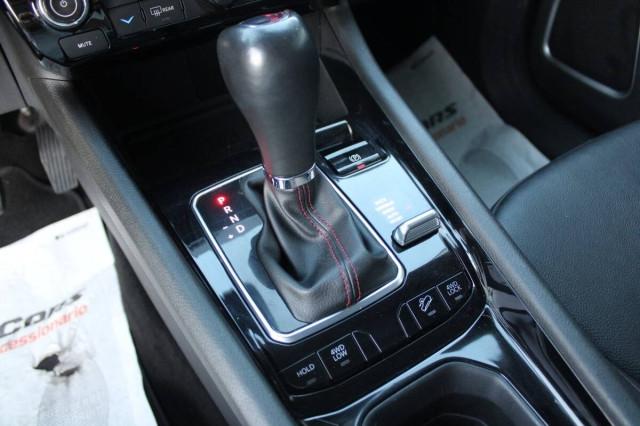 Jeep Compass 1.3 turbo t4 phev Trailhawk 4xe con CarPlay