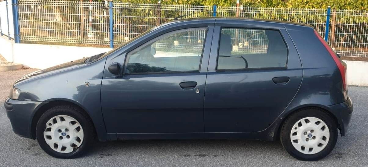 Fiat Punto 2000 photo 3