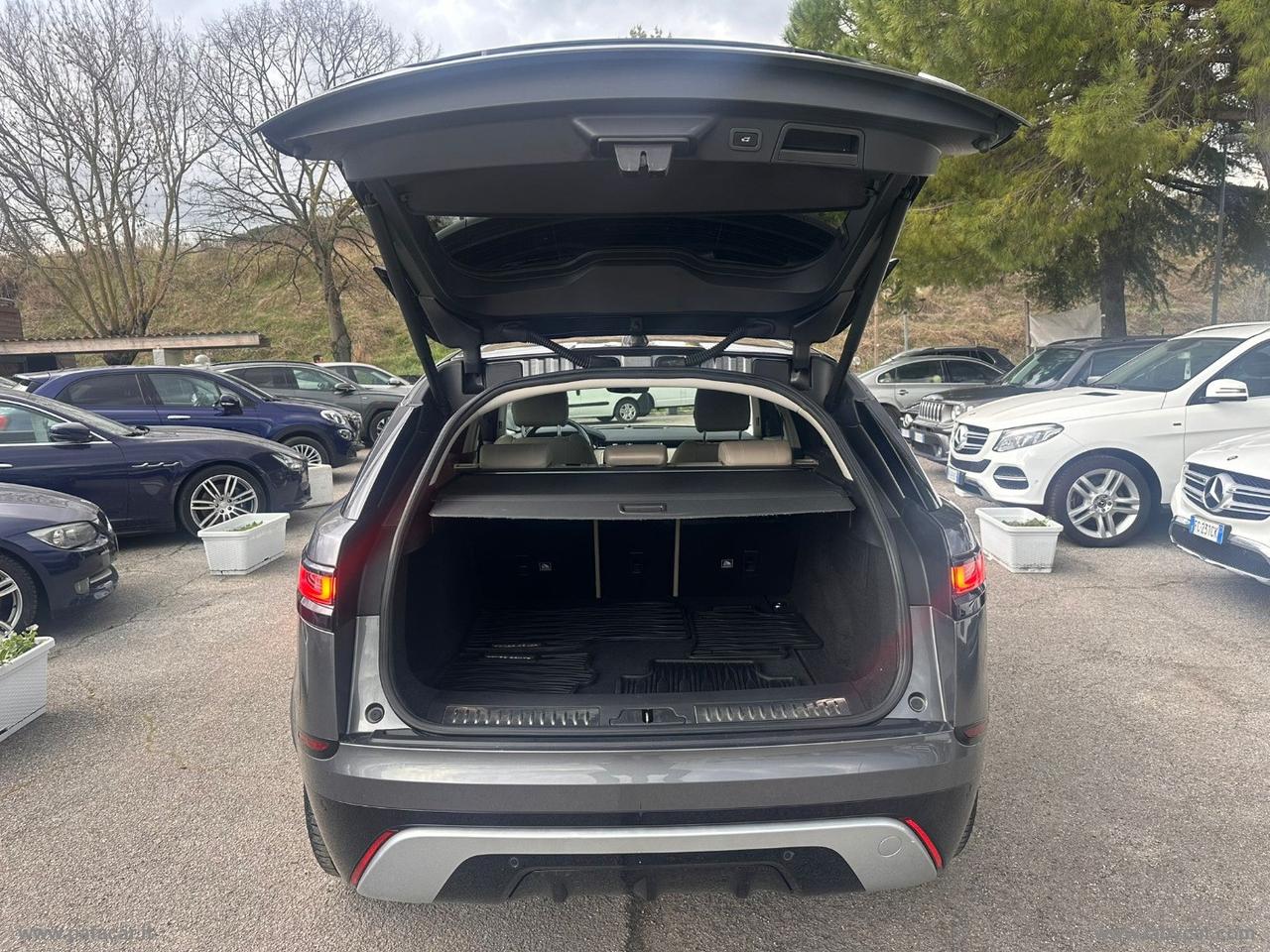 LAND ROVER RR Velar 2.0 TD4 180 CV