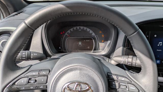 TOYOTA Aygo X Active 1.0cc 72cv CAMERA POST. ANDROID/IOS CRUISE