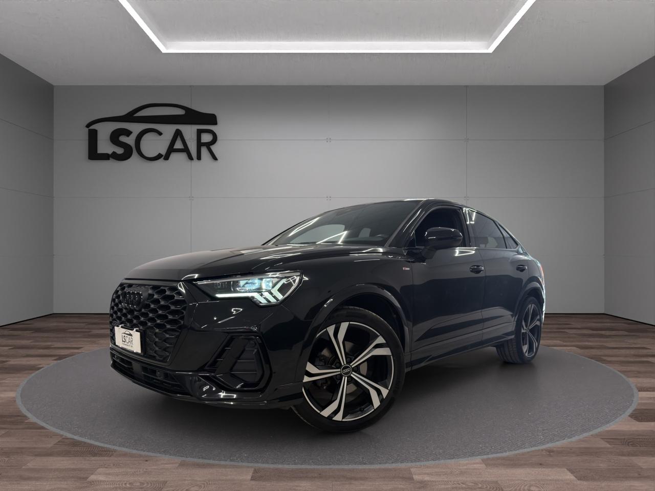 Audi Q3 Sportback S-Line Sportback 35 1.5 tfsi S line - Audi Black Line- Promo Finanziamento - Unipro