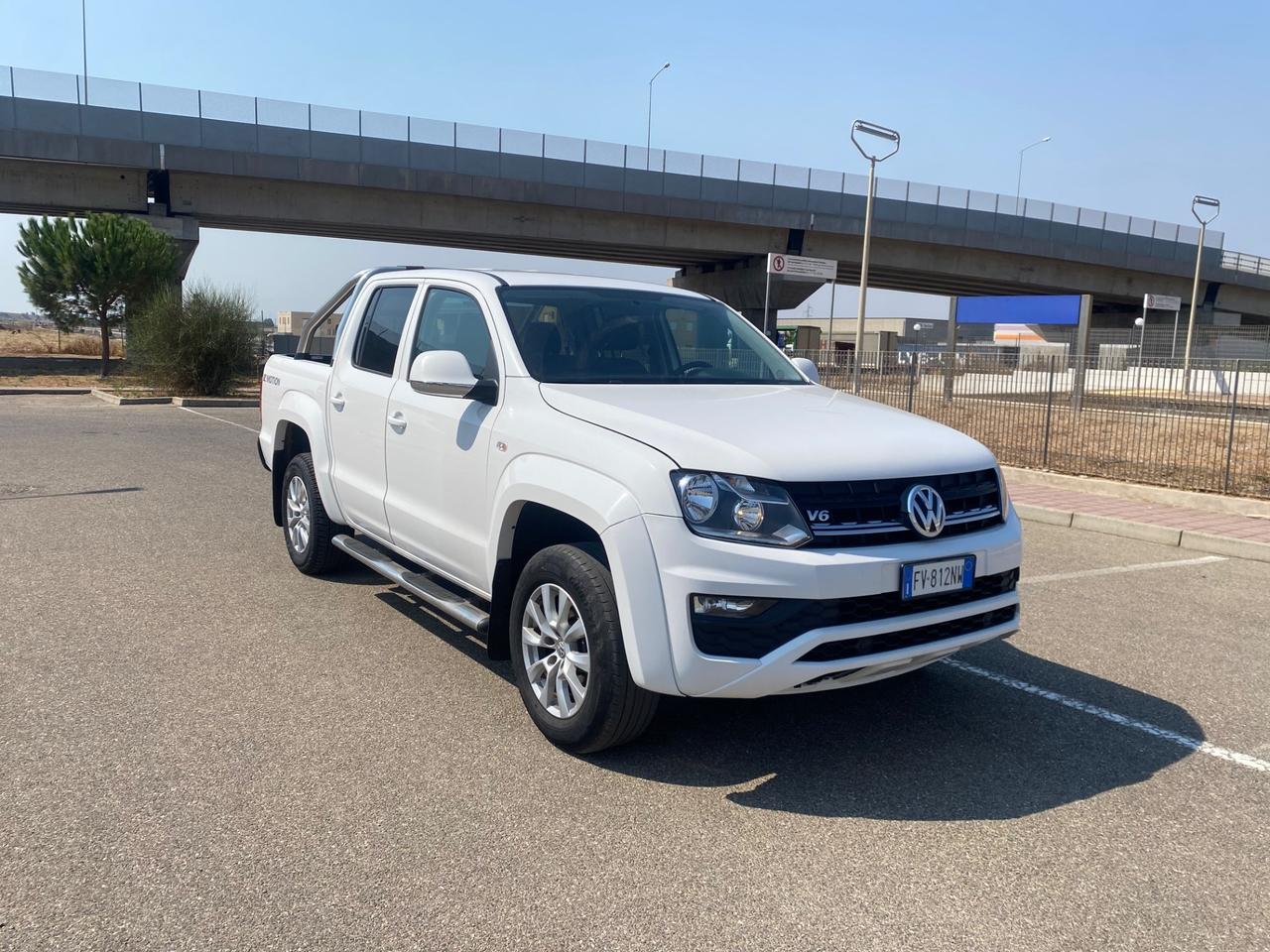 Volkswagen Amarok 3.0 V6 TDI 4MOTION BMT permanente aut. DC Comfortline