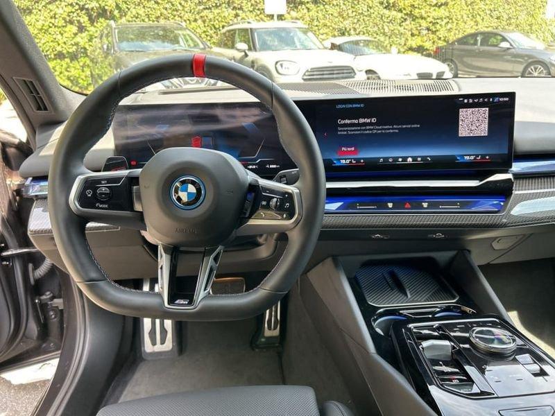BMW Serie 5 i5 i5 Berlina M60 xDrive M Sport Pro