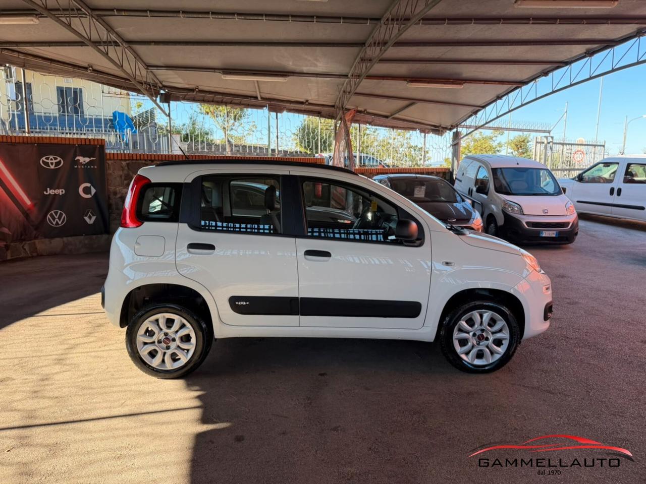 Fiat New Panda 0.9 Metano Lounge 84cv