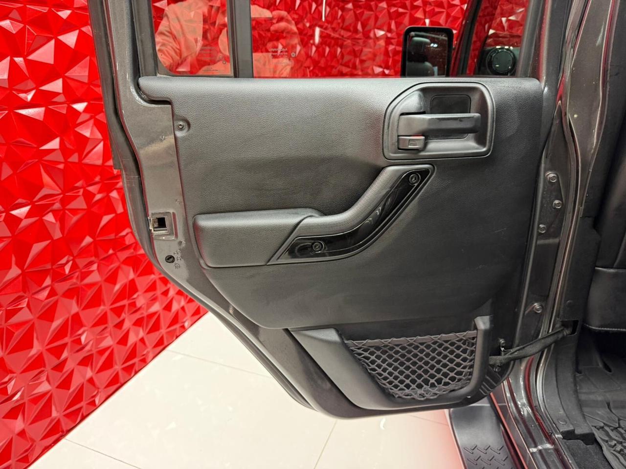 Jeep Wrangler Unlimited 2.8 CRD DPF Sahara Auto Night Eagle