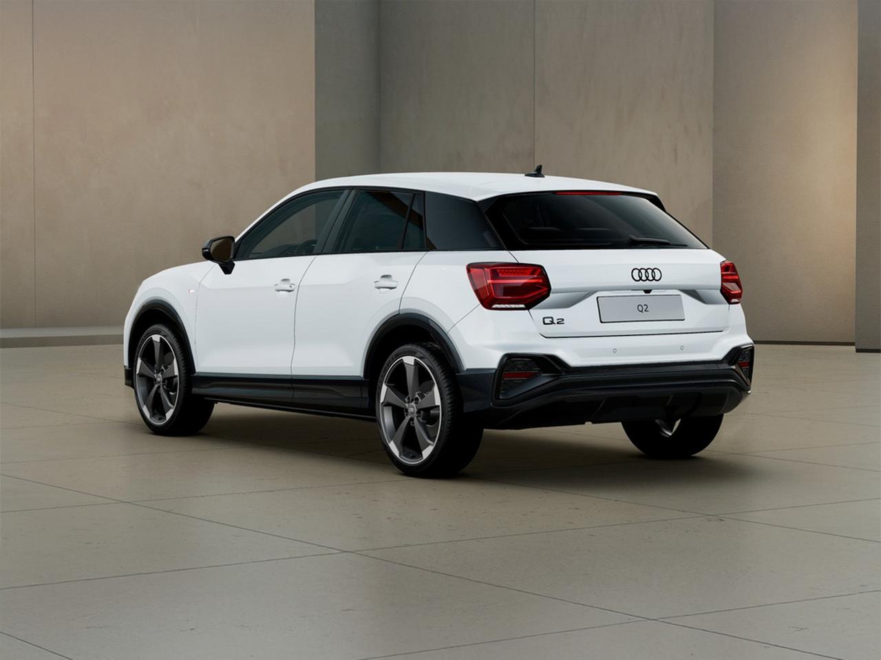 Audi Q2 35 2.0 tdi identity black s-tronic