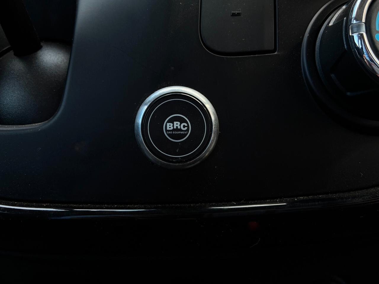 Mahindra KUV100 1.2 VVT M-Bifuel(GPL) K6+