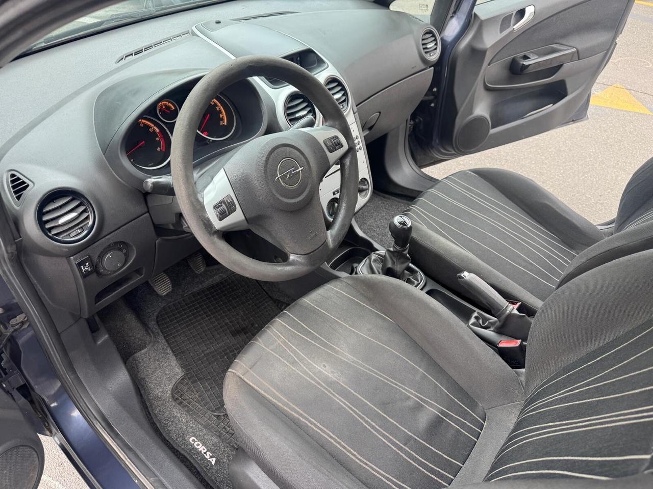 Opel Corsa 1.2 80CV 5 porte GPL - euro6 2009