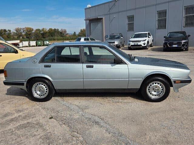 Maserati BITURBO 425 MISSONI -SERVICE BOOK-