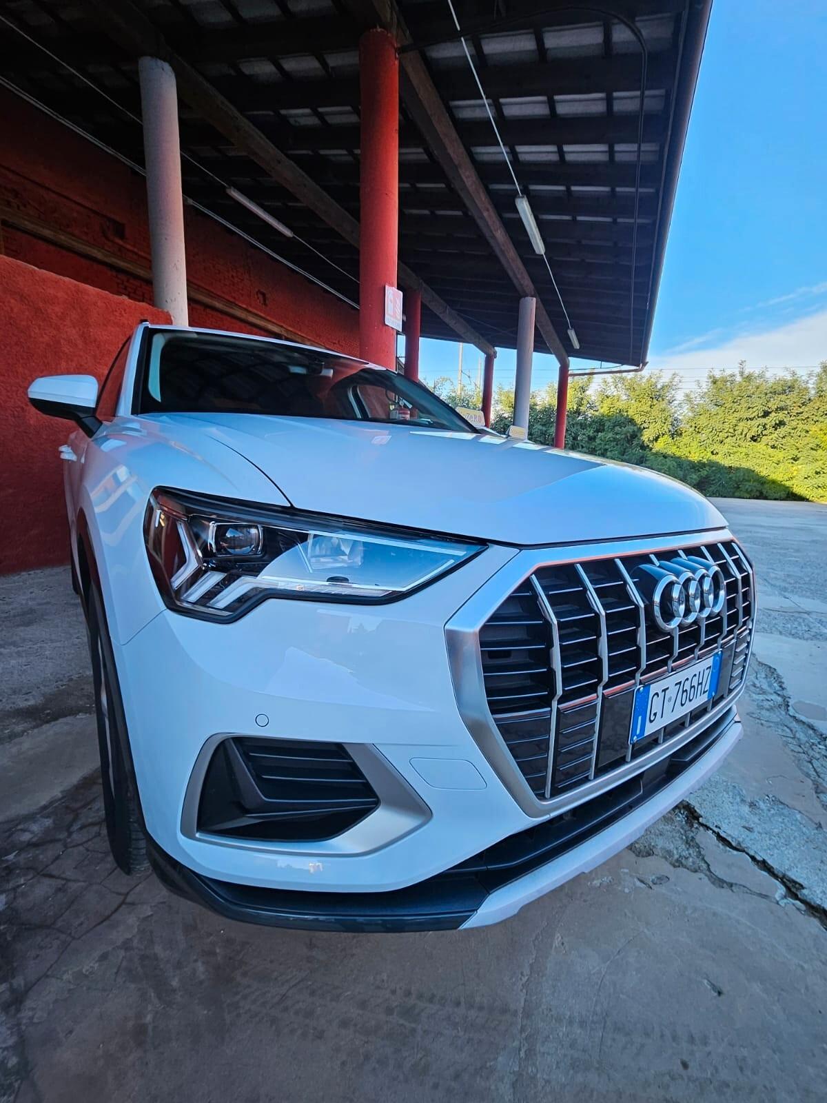 Audi Q3 35 TFSI S tronic Business Advanced