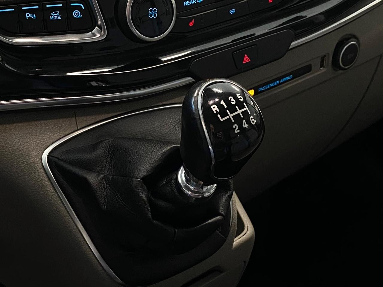 Ford Tourneo Custom L2 2.0 EcoBlue Hybrid 185 Titanium X 9POSTI