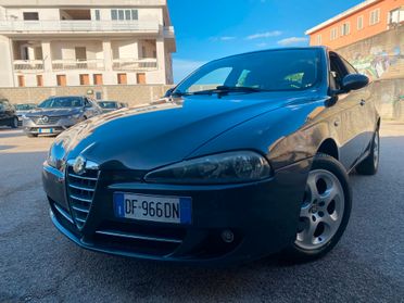 Alfa 147 1.9mjt 120cv full opt restyling 2007