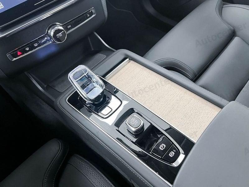 Volvo XC90 XC90 B5 (bz) 250CV AWD AUT 7 POSTI PLUS BRIGHT