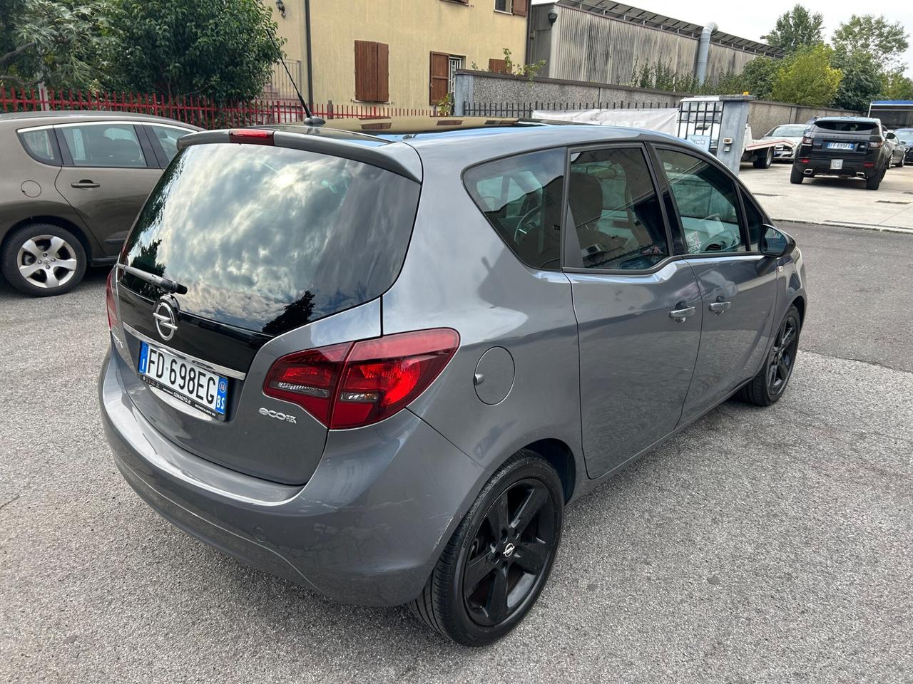 Opel Meriva Cosmo 1.6 dtci 95cv euro 6