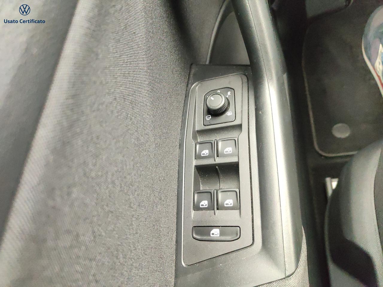 VOLKSWAGEN T-Roc 1ª serie - T-Roc 1.0 TSI Life