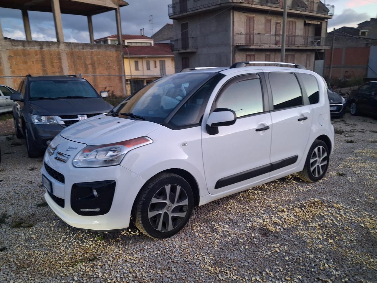 Citroen C3 Picasso 1.4 VTi 95 GPL airdream Seduction