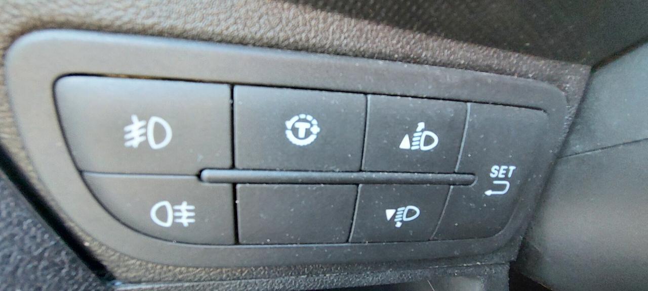 FIORINO QUBO N1 TREKKING INSERIBILE 1,3 MTJ DIESEL 95 CV LEGA SENSORI FULL IMPECCABILE