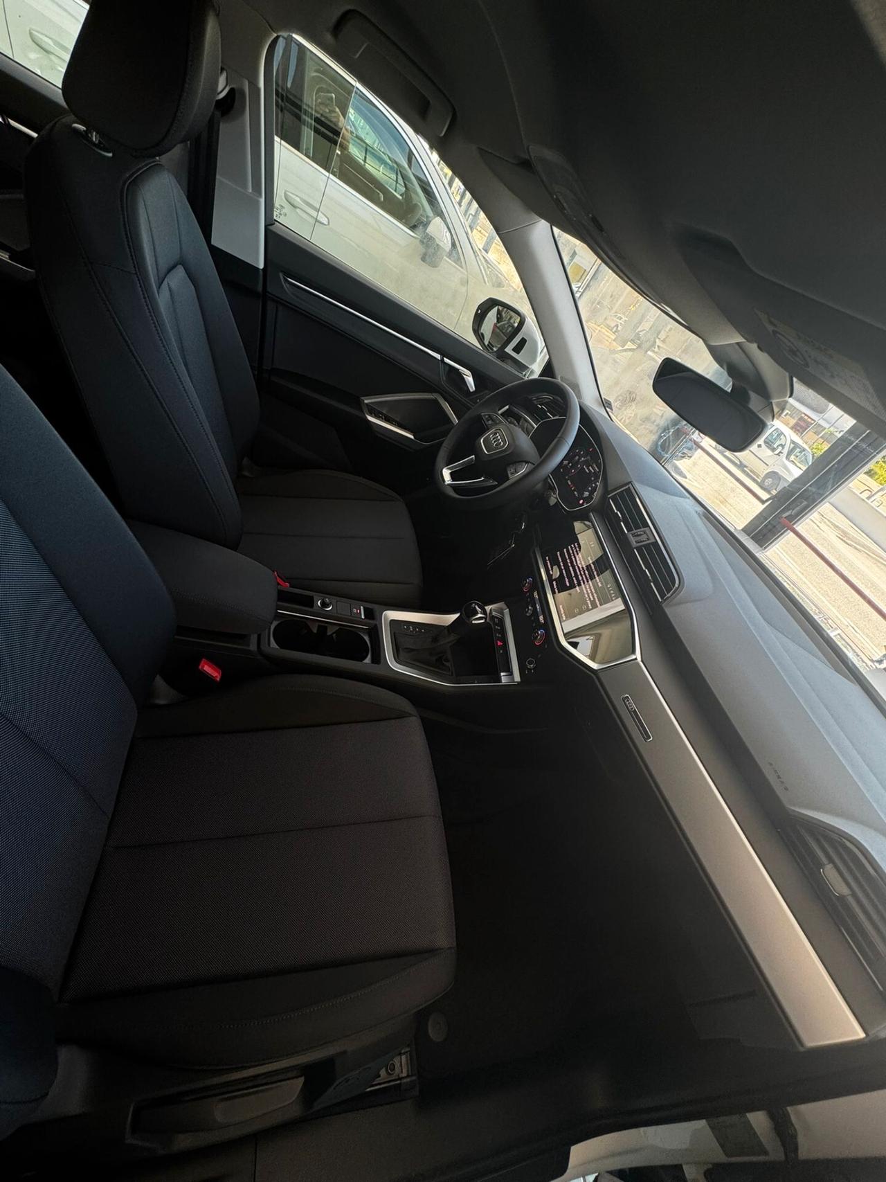 Audi Q3 SPB 35 TDI S tronic Business Plus