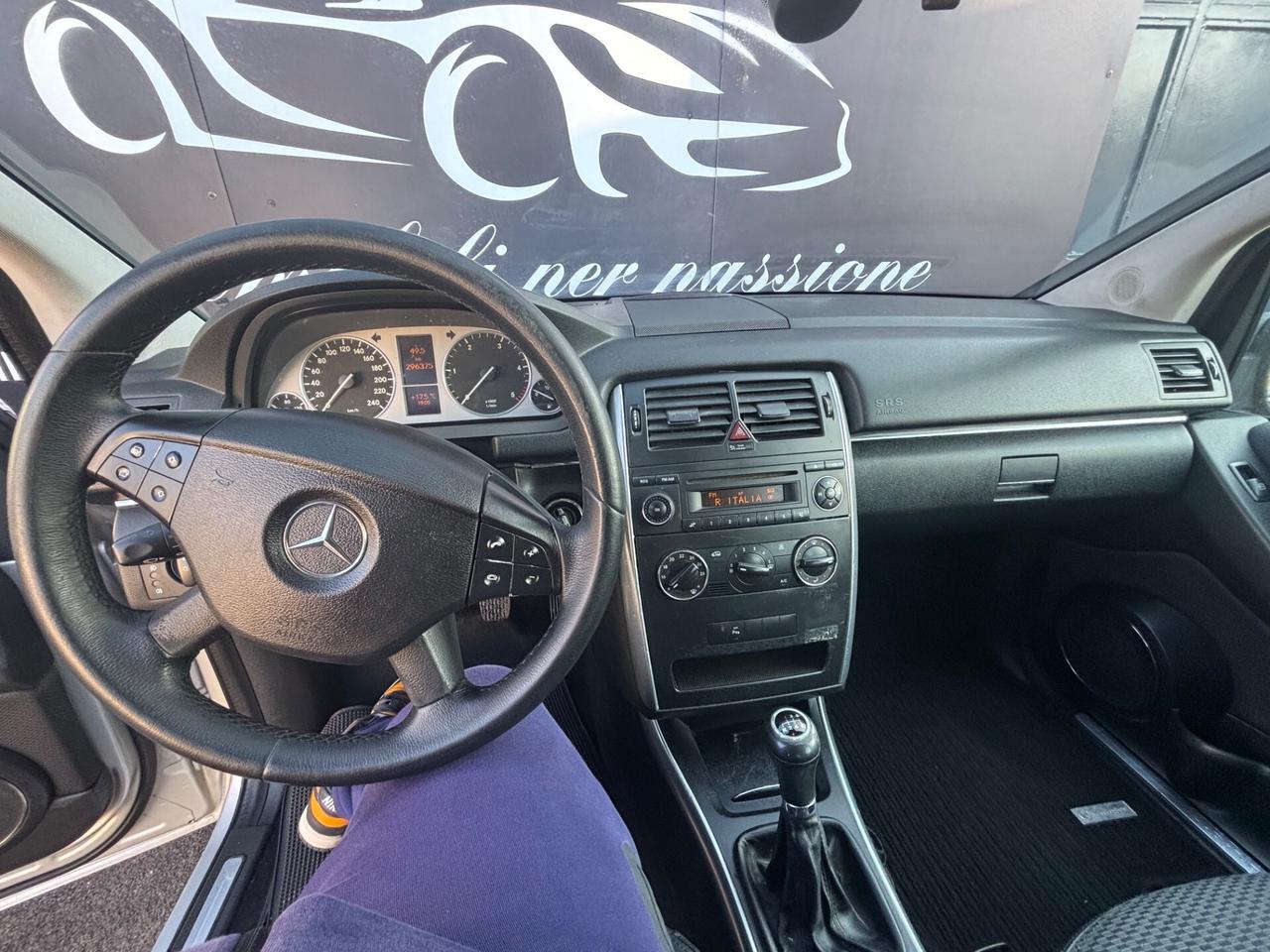Mercedes-benz B 200 CDI Premium