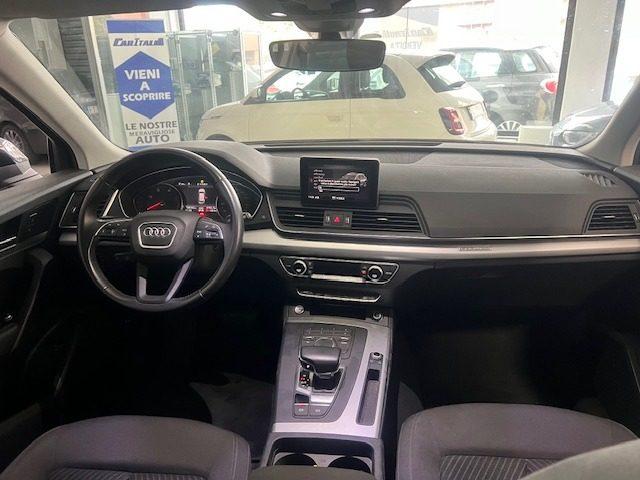 AUDI Q5 40 TDI quattro S tronic Business Design