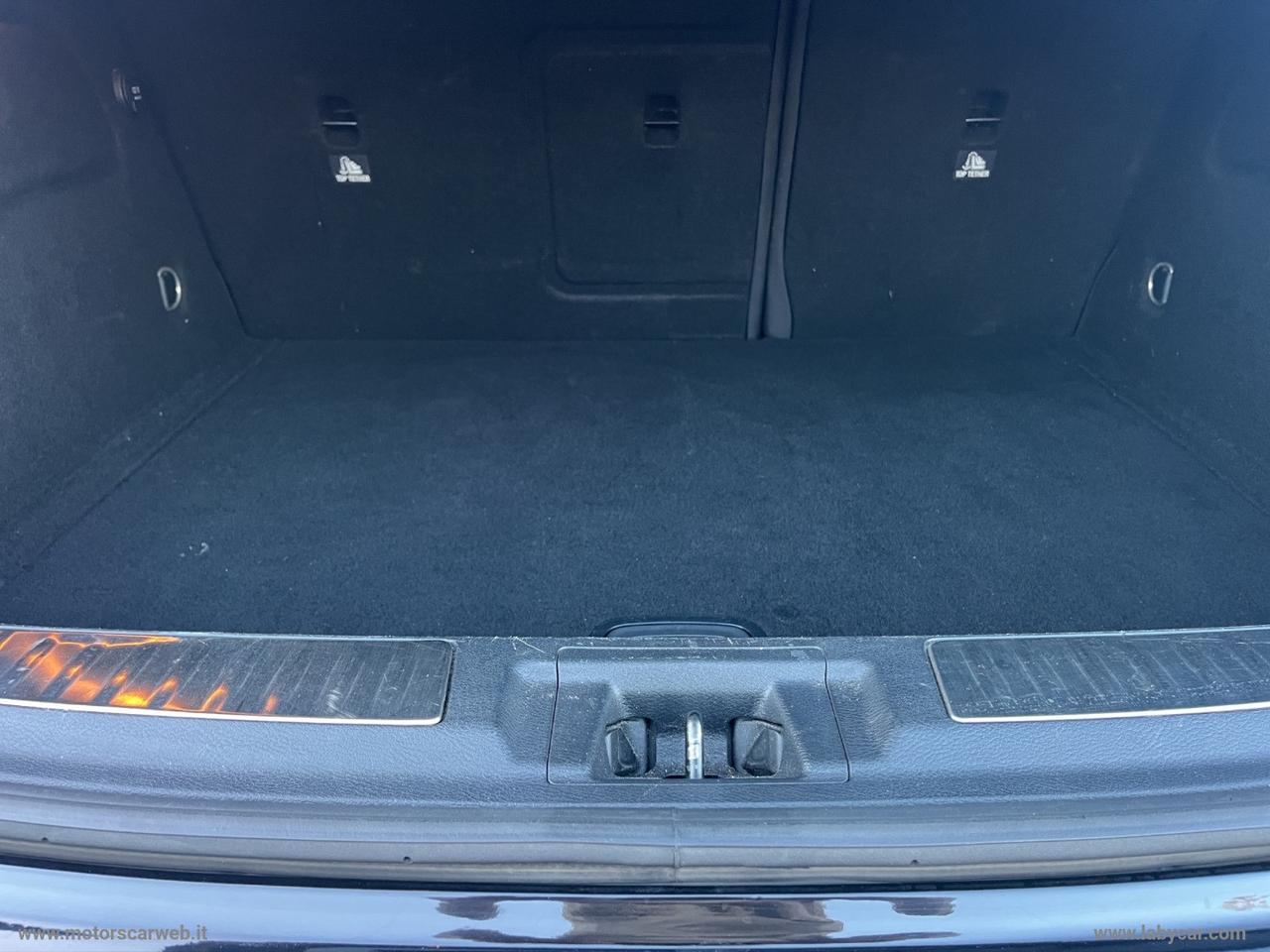 INFINITI Q30 1.5d DCT Premium