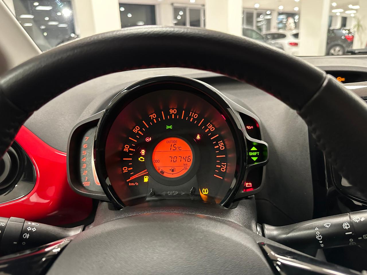 Toyota Aygo 1.0 VVT-i 69 CV 5 porte x-cite - 2015