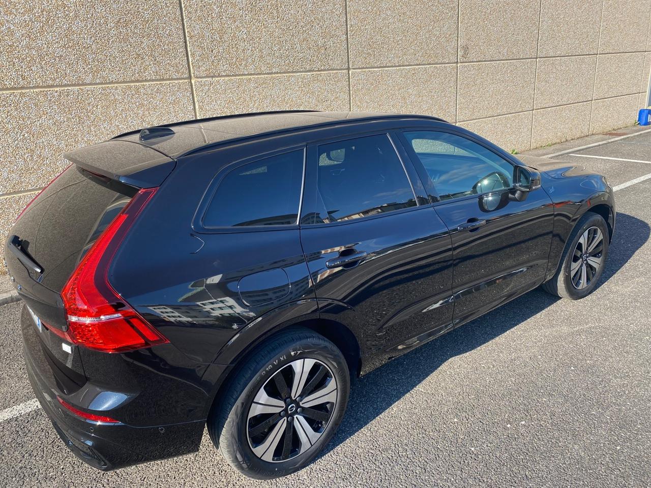 Volvo XC 60 XC60 T6 Recharge Plug-in Hybrid AWD tetto apribile automatico INSCRIPTION