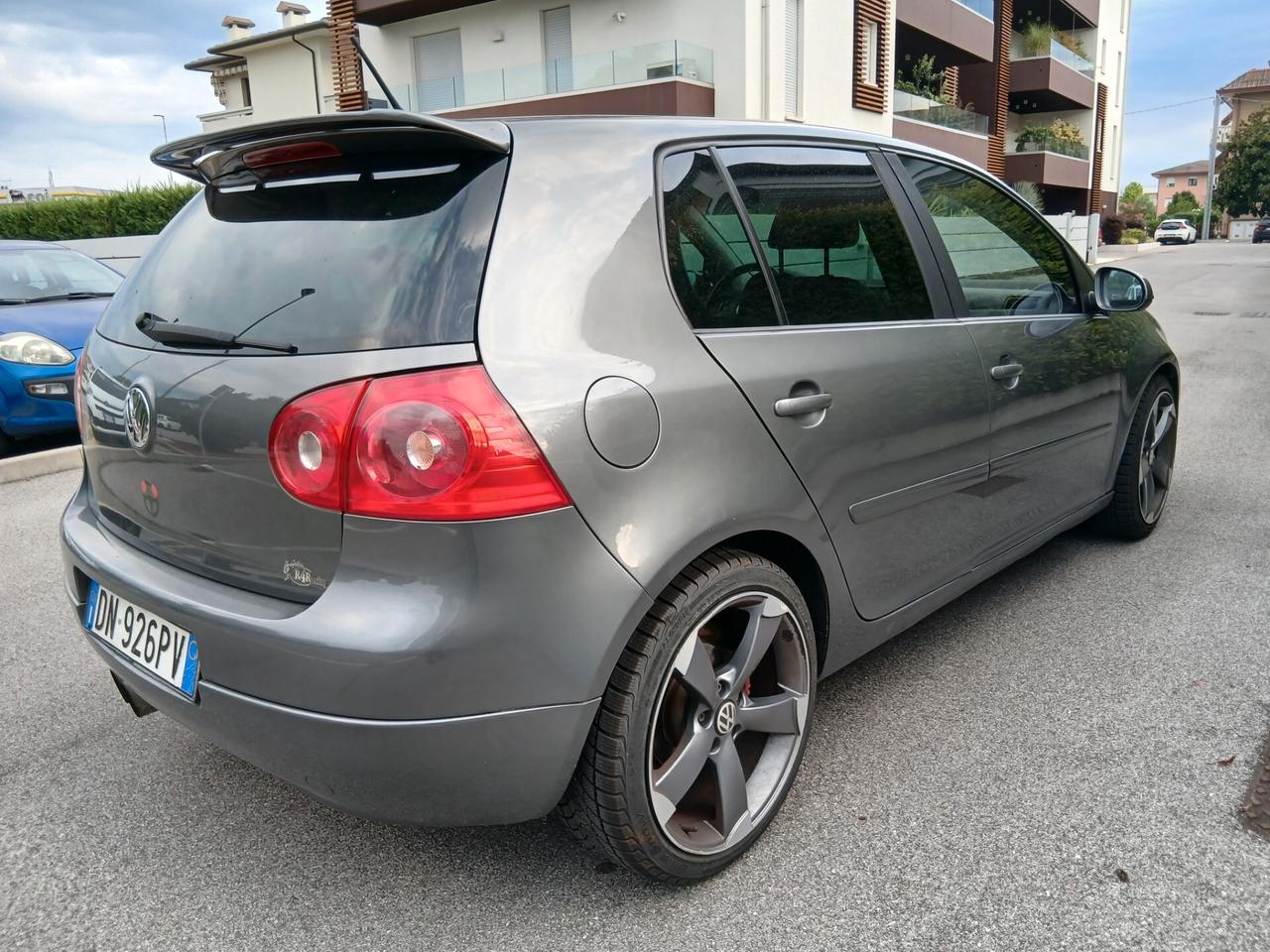 Volkswagen Golf 2.0 TDI DPF 5p. DSG GT Sport CAMBIO DA SISTEMARE