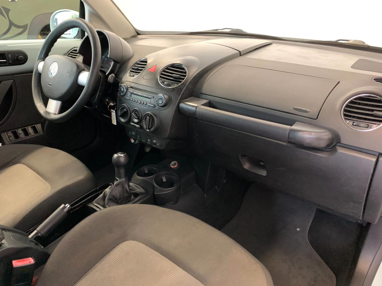 Volkswagen New Beetle 1.9 TDI 105CV Cabrio