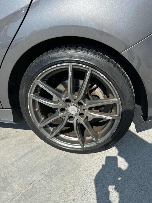 MERCEDES-BENZ B 200 d Automatic Sport