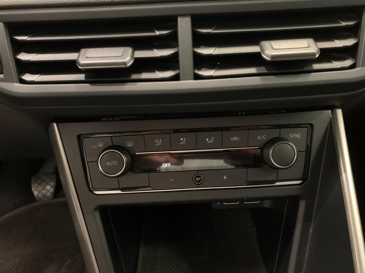 VOLKSWAGEN POLO 1.0 B/MET. - OK NEOPATENTATI