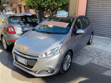 Peugeot 208 PureTech 82 5 porte Allure