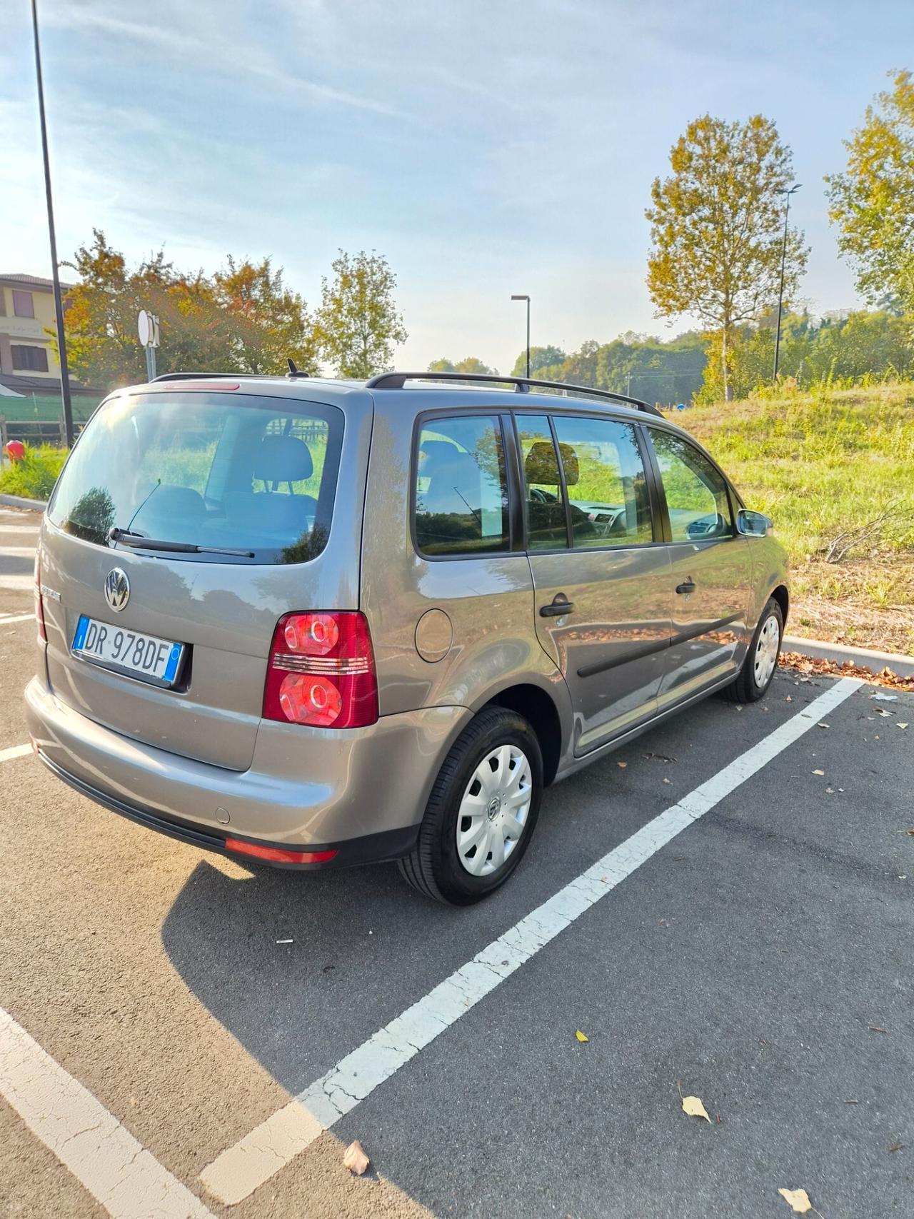 Volkswagen Touran 1.6 BENZINA 7 POSTI
