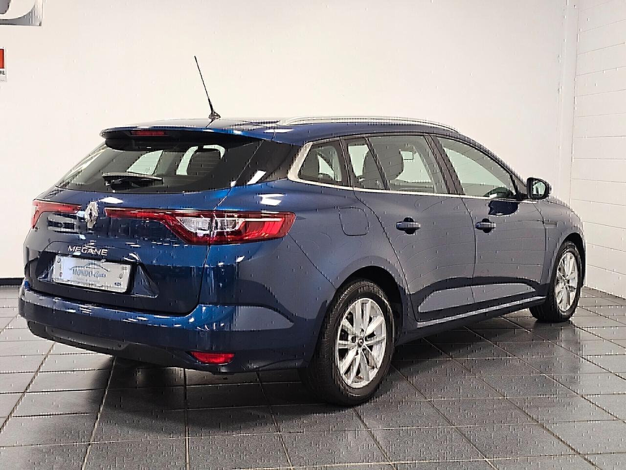 Renault Megane ST 1.5 Blue dCii 115cv EDC Bus. 2020 NEOPATENTATI